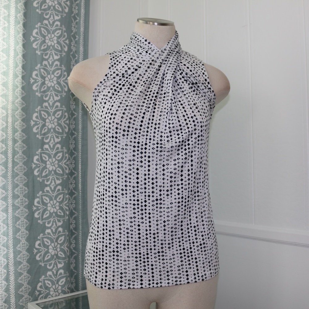 Worthington Polka Dot sleeveless top small white back high neck